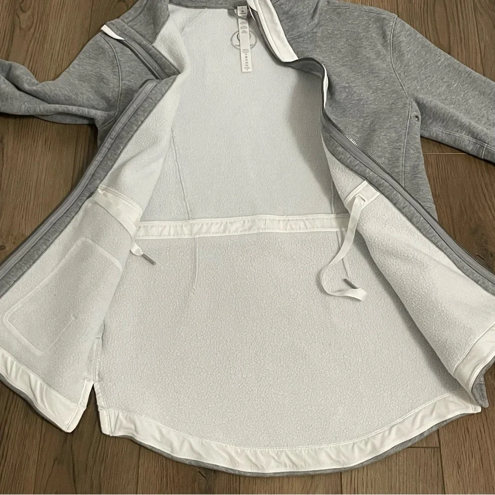 Lululemon Light As Warmth Jacket Heathered‎ Grey Yoga *Broken Zipper*